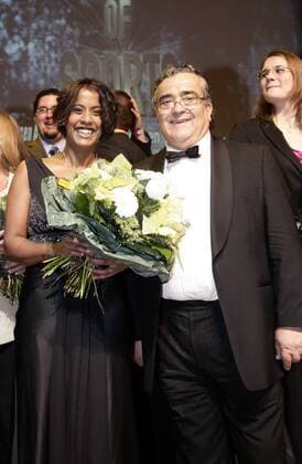 Sängerin Judith Lefebre neben Sänger Gino Badagliacca anlässlich der - Versatel Night of Sports 2008 - in Essen