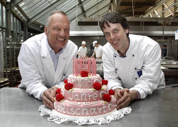 Bäcker Gerhard Müller-Rischart und Sohn Magnus feiern 125 Jahre Bäckerei und Konditorei Rischart in München