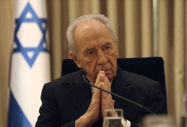 Präsident Shimon Peres (Israel) während eines Treffens mit Avigdor Lieberman (Israel Vorsitzender Yisrael Beiteinu) in Jerusalem -  - WAX20090219307