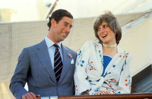 Prinzessin Diana neben ihrem Mann Prinz Charles von Wales (Großbritannien) -  (CLB019542)