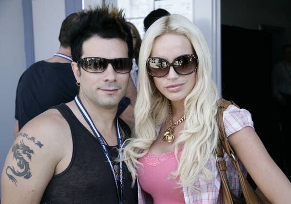 Sänger Marc Terenzi und Model Gina-Lisa Lohfink während der - Deutschen Tourenwagen Meisterschaft DTM 2009 - auf dem Hockenheimring