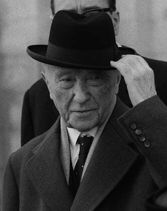 Bundeskanzler Konrad Adenauer (Deutschland CDU) in Bonn