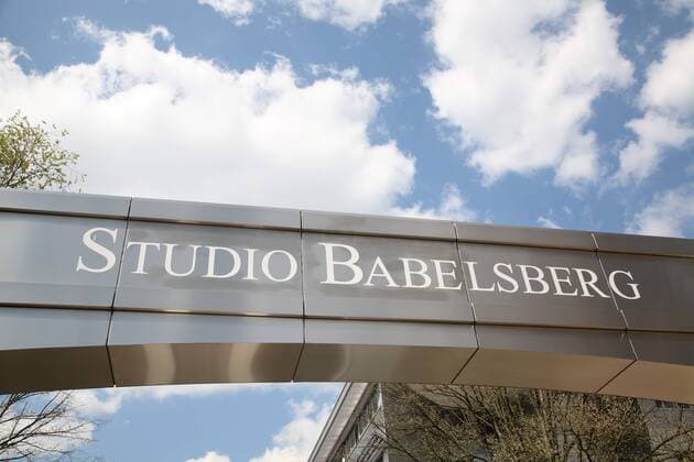 Torbogen vom Studio Babelsberg in Potsdam