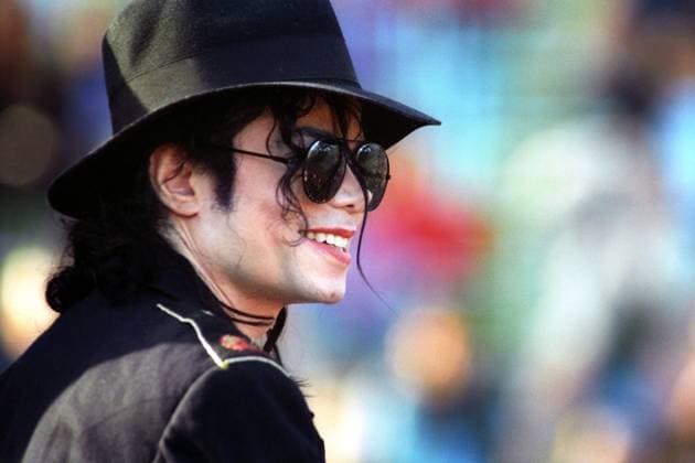 Sänger Michael Jackson während eines Pressetermins anlässlich eines Konzerts seiner - History World Tour - in München