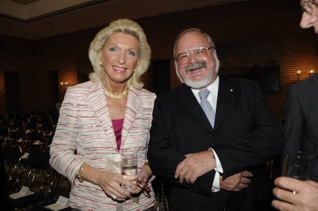 Maria Elisabeth Schaeffler und Unternehmer Anton Kathrein anlässlich eines Empfangs zum 60.Geburtstag Seehofers in München