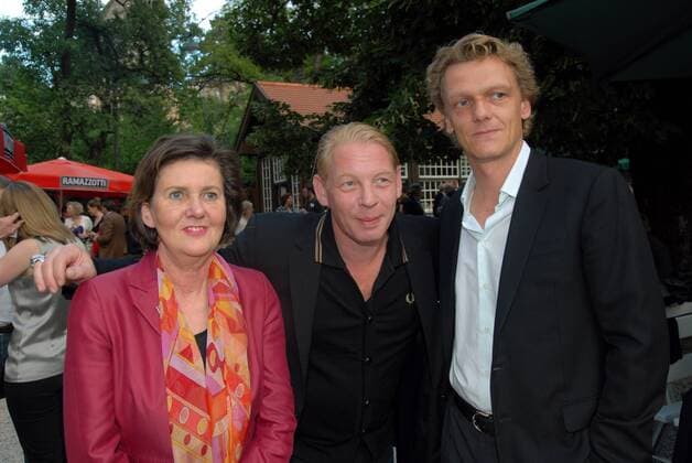 Helga Rabl-Stadler (Direktorin Salzburger Festspiele), Schauspieler Ben Becker (Mitte) und Schauspieler Thomas Oberender anlässlich des - Traditionellen Künstlerfestes der Salzburger Festspiele - in Salzburg