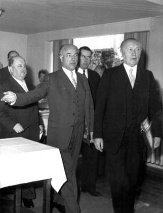 Apr 13, 1957 PICTURED: Minister of the Interior GERHARD SCHRÖDER, KARL ARNOLD and KONRAD ADENAUER on the CDU party congress 1957. Cologne Germany  - ZUMAk09