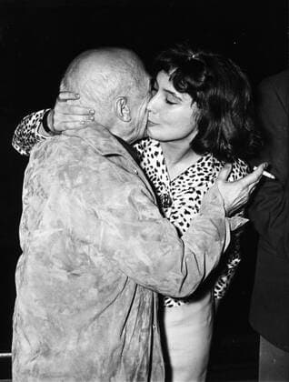 Jan 12, 1960; Cannes, FRANCE; Famous painter PABLO PICASSO (1881-1973) kissing TATIANA SAMOILOVA after the show of the Russian film, When Storks Pass . Cannes FRANCE  - ZUMAk09