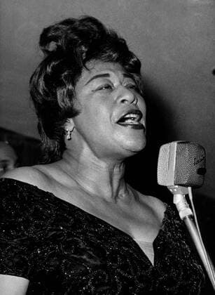 IMAGO ICONS: Ella Fitzgerald Feb 17, 1962; Munich, Germany; Singer ELLA FITZGERALD perfroms at the Bal Pare at the Hotel Bayerischer. Munich Germany  - ZUMAk09