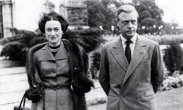 May 16, 1947; Sunninghill, UK; Duke of Windsor (formerly EDWARD VIII) and his wife Dutchess of Windsor (WALLIS SIMPSON) in Sunninghill. Edward VIII had met and fallen in love with a married American woman, Mrs Wallis Simpson. Concern about Edward s private life grew in the Cabinet, opposition parties and the Dominions, when Mrs Simpson obtained a divorce in 1936 and it was clear that Edward was determined to marry her. Eventually Edward realised he had to choose between the Crown and Mrs Simpson who, as a twice-divorced woman, would not have been acceptable as Queen. In 1937, Edward was created Duke of Windsor and married Wallis Simpson in a ceremony in France. Edward VIII is the only British monarch to have voluntarily relinquished the throne. Sunninghill UK  - ZUMAk09
