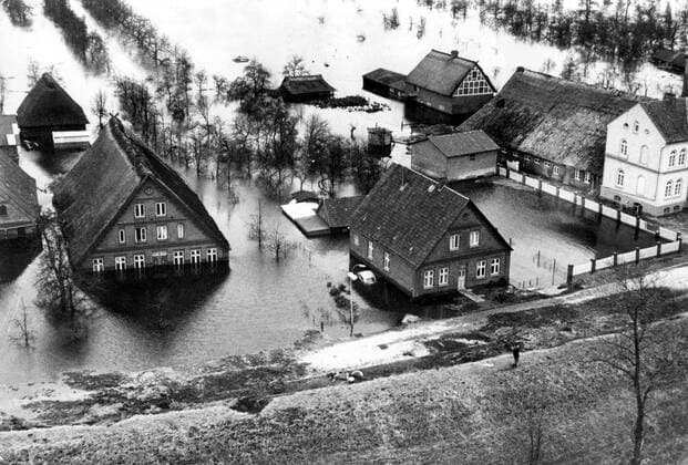 Feb 17, 1962 - Hamburg, Germany - The North Sea flood of 1962 was a natural disaster affecting mainly the coastal regions of Germany and in particular the city of Hamburg in the night from February 16 to February 17, 1962. In total, the homes of about 60,000 people were destroyed, and the death toll amounted to 315 in Hamburg. Hamburg Germany  - ZUMAk09
