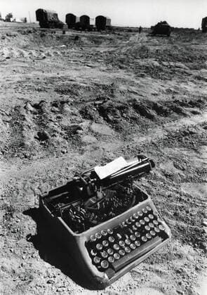 Oct 06, 1973; Sinai, Egypt; The 1973 Yom Kipper War started when Egypt and Syria suprise attacked in Sinai. Sinai Egypt  - ZUMAk09