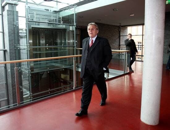 Meiningen , 170909 , Prozess Klage Zivilklage Mitec gegen Ford wegen herstellen einer Bauteilkopie im Foto: Vorstandsvorsitzender Dr.-Ing. Michael Militzer