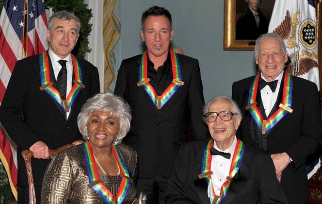 2009 Kennedy Center honorees pose for the formal group photo following the Artist s Dinner at the United States Department of State in Washington, D.C. on Saturday, December 5, 2009. Front row from left to right: Grace Bumbry and Dave Brubeck. Back row from left to right: Robert De Niro, Bruce Springsteen, Mel Brooks.  WAX20091205112