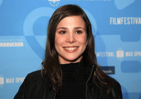 Schauspielerin Aylin Tezel besucht am Donnerstag (21.01.2010) das Filmfestival Max Ophüls Preis in Saarbrücken. Sie spielt in dem Film Bis aufs Blut mit.