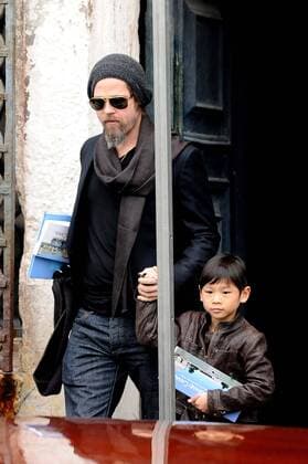 Brad Pitt and son Pax - BRAD PITT AND ANGELINA JOLIE ON VACATION IN VENICE - NO ITALIAN SALES Venice  PMF PicturePerfect