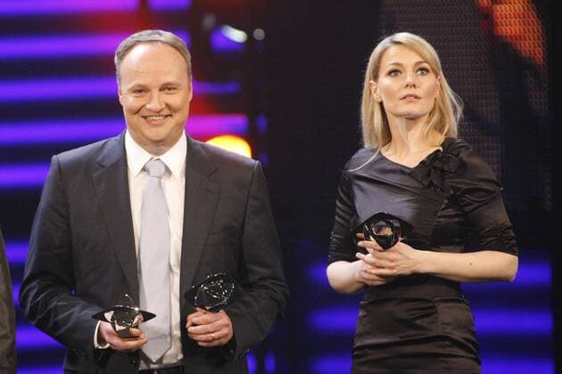 Schauspielerin Martina HILL und Schauspieler Oliver WELKE, Ehrung in der Kategorie Unterhaltung - 46. Verleihung des Adolf-Grimme-Preises in Marl, 26.03.2010.