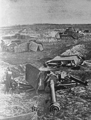 Shot military vehicles of the enemy.  TASS_204234