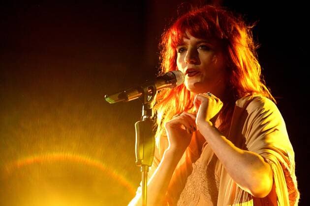 Sängerin Florence Welch ( GBR Florence And The Machine bürgl. Florence Mary Leontine Welch ) während eines JUMP-Radiokonzertes am 18.05.2010 im Anker , Leipzig.