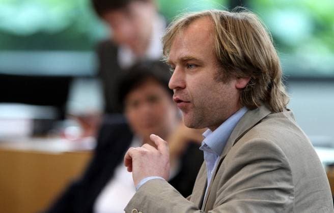 Plenum im Thüringer Landtag in Erfurt - Plenarsitzung hier Dr. Falk Thomas Hartung (Die LINKE)