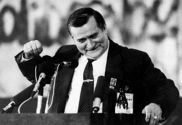 Poland. Head of the independent trade union Solidarity Lech Walesa at the meeting of the 2nd congress of the trade unions. Photo TASS.  1035760