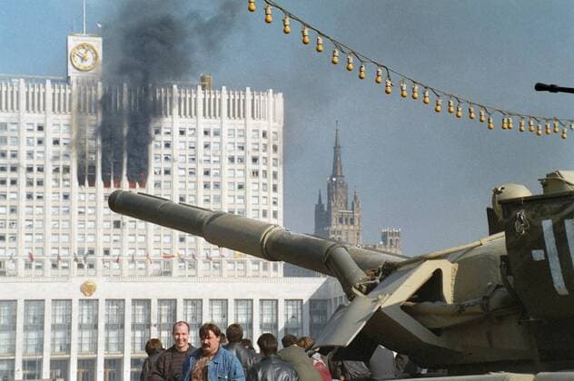 MOSCOW. Tank seen outside the parliament building in Moscow on October 4, 1993.  456648