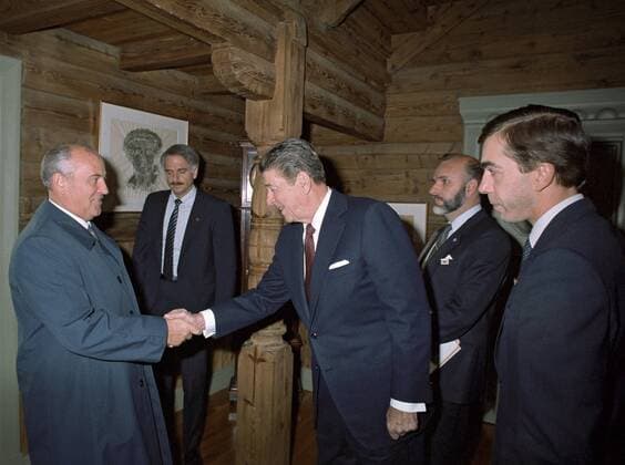 Reykjavik. General Secretary of the Central Committee of the CPSU Mikhail Gorbachev (L) meets with US President Ronald Reagan. 