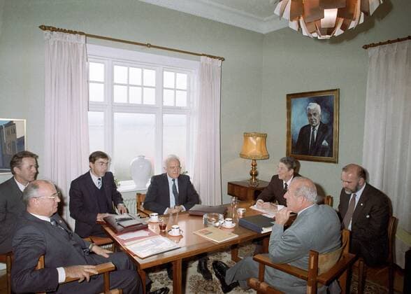 Reykjavik. General Secretary of the Central Committee of the CPSU Mikhail Gorbachev (2nd L) meets with US President Ronald Reagan (3rd R). 