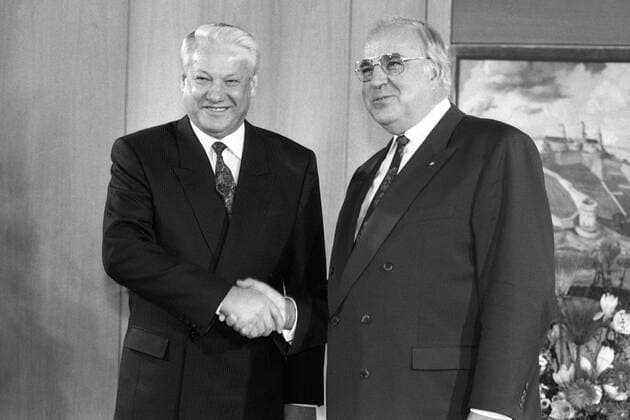 Bundeskanzler Helmut Kohl (re., Deutschland CDU) und Präsident Boris Jelzin (UdSSR) während eines Treffens in Bonn
