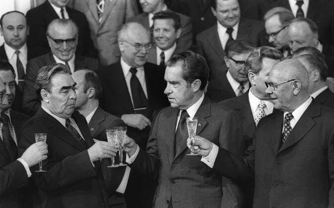 Moscow. (L-R, front:) General Secretary of the CPSU Central Committee Leonid Brezhnev, US President Richard Nixon and President of the Presidium of the USSR Supreme Soviet Nikolai Podgorny (from left) after signing of Soviet-American agreements.  124079