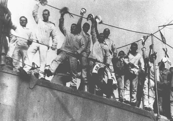 MOSCOW, RUSSIA. A still from Sergei Eisenstein s Battleship Potemkin. The film received its premiere at the Bolshoi Theatre on December 20, 1925. The Central Executive Committee commissioned Sergei Eisenstein to make the movie to mark the 20th anniversary of the 1905-1907 Revolution.  16781 !ACHTUNG: NUTZUNG NUR BEI FILMTITEL-NENNUNG!