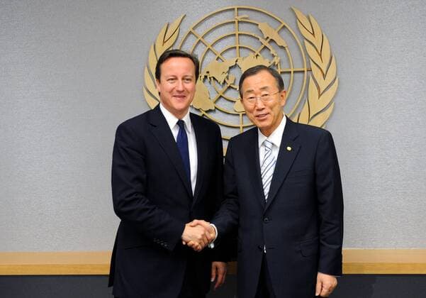 (100721) -- NEW YORK, July 21, 2010 (Xinhua) -- British Prime Minister David Cameron (L) meets with United Nations Secretary General Ban Ki-moon at the UN Headquarters in New York, the United States, on July 21, 2010. (Xinhua Shen Hong) (zw) (1)U.S.-NEW YORK-UN-BRITAIN-CAMERON-VISIT 