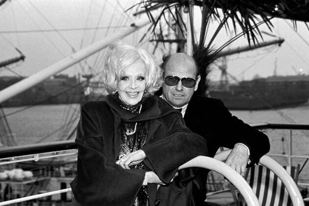 KPA58767.jpg PETER STROHM: DIE GRÄFIN Peter Strohm: die Gräfin 1995 Jürgen Roland Szene mit der Gräfin (HILDEGARD KNEF) und Peter Strohm (KLAUS LÖWITSCH) UnitedArchives58767