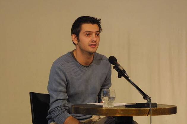 Giuliano Musio, Teilnehmer des 11. Open Mike in Berlin in den Räumen der Backfabrik Berlin. Fotografiert am 09.11. 2003