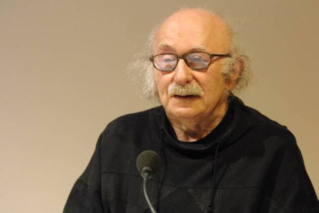 Edgar Hilsenrath in der Akademie der Künste bei der Veranstaltung Fuck America - Bronskys Geständnis, einer Lesung, im Rahmen der geplanten Werkausgabe von Edgar Hilsenrath. Fotografiert am 17.10. 2003