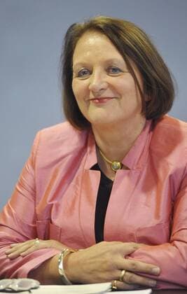 Pressekonferenz zur 2. Sitzung zum Runden Tisch Kindesmissbrauch in Berlin - Bundesjustizministerin Sabine Leutheusser-Schnarrenberger