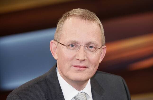 Stephan-Andreas Casdorff (Chefredakteur Der Tagesspiegel ) in der Talk-Show Anne Will am 28.11.2010 in Berlin Thema der Sendung: Wirbel um Wikileaks - Enthüllung - peinliches Zeugnis für Schwarz-Gelb?