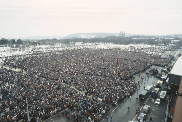 A brutal police action against peaceful march of students in Prague on November 17, 1989, sparked the Velvet Revolution, a series of demonstrations that toppled the authoritarian Communist regime in Czechoslovakia. The number of participants in the regular anti-government demonstration at Letna plain in Prague reached an estimated 800,000 people on November 26, 1989. CTK Photo Petr Josek  CTKPhoto20160697