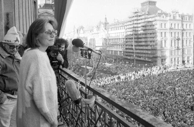 A brutal police action against peaceful march of students in Prague on November 17, 1989, sparked the Velvet Revolution, a series of demonstrations that toppled the authoritarian Communist regime in Czechoslovakia. Popular singer Marta Kubisova, banned in the 70 and 80 for her protests against Soviet occupation of Czechoslovakia, sings at a rally marking the Day of Human Rights in Wenceslas Square, December 10, 1989. CTK Photo  CTKPhoto01143740