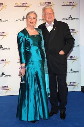 Dieter Thomas Heck und seine Ehefrau Ragnhild bei der Mein Star des Jahres 2011 Verleihung am 2.2.2011 in Hamburg Mein Star des Jahres 2011 in Hamburg 