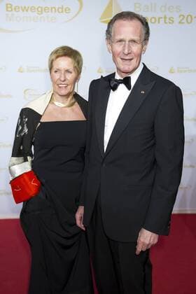 Bert RÜRUP (re.) mit Ehefrau Brigitte, Ball des Sports am 05.02.2011 in Wiesbaden
