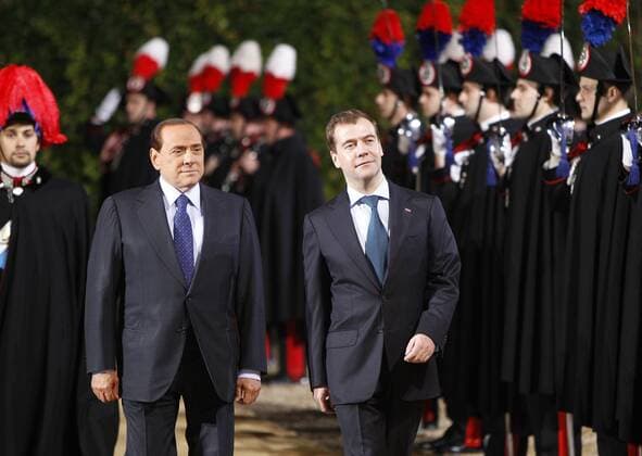 ROME, ITALY. FEBRUARY 17, 2011. Italy s prime minister Silvio Berlusconi and Russiaâ€™s president Dmitry Medvedev (R) review the honour guard at Villa Madama in Rome.  premiumd Highlight RE0E124F