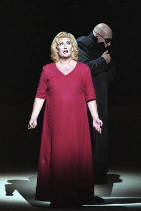 Schnaut, Gabriele (Sopranistin). Hier: Als Bruennhilde in Götterdämmerung , Premiere am 31.08.2003 in der Saechsischen Staatsoper Dresden, Semperoper. ©xIkoxFreesex xDRAMA.