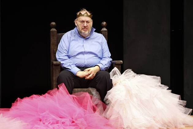 Kentrup, Norbert (Schauspieler). Hier: Als König Heinrich VIII in Alles ist wahr - König Heinrich VIII , Premiere am 15.01.2009 im Admiralspalast Berlin, Studio. ©xBresadola drama-berlin.de