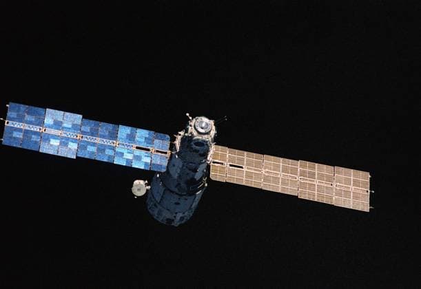 USSR. View on the orbital space station Mir .  TASS_1438274