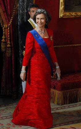 Queen Sofia during a gala dinner organized for Chile s President at Royal Palace in Madrid 261 cordon press 