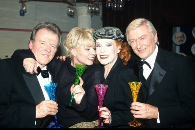 KLIMBIM : Ingrid Steeger , Elisabeth Volkmann , Peer Augustinski , Wichart von Roell in einer Fernsehsendung 11 2002