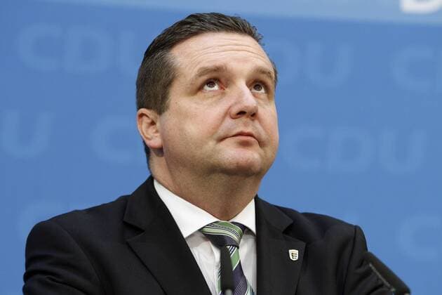 Berlin, den 28.03.2011 Pressekonferenz der CDU zu den Wahlergebnissen in Rheinland-Pfalz und Baden-Württemberg im Konrad-Adenauer-Haus Foto: Stefan Mappus, CDU, Ministerpräsident von Baden Württemberg und CDU-Spitzenkandidat für die Landtagswahl 2011.