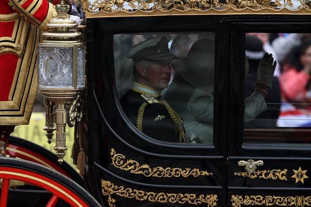 . . Royal Wedding Prince William of Wales and Catherine Kate Middleton . . 29.04.11 Prince William Duke of Cambridge, Catherine Duchess of Cambridge. The Royal Wedding takes place today of Prince William and Kate Middleton at Westminster Abbey, London. HRH Prince of Wales, Prince Charles, in a carriage. 