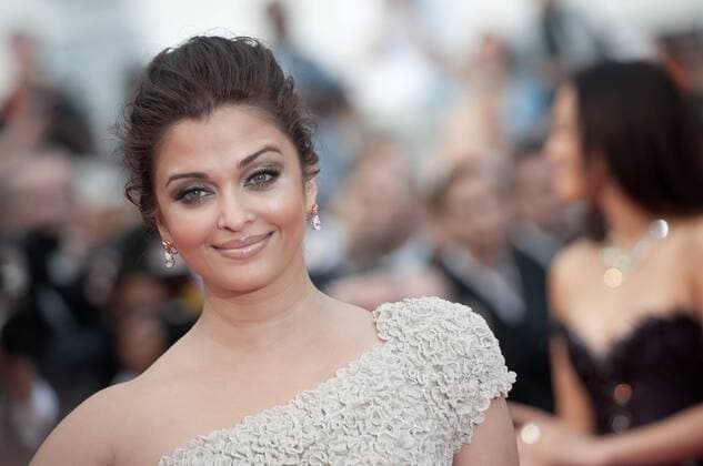 CANNES, FRANCE - MAY 11: Aishwarya Rai Bachchan attends the Opening Ceremony at the Palais des Festivals during the 64th Cannes Film Festival on May 11, 2011 in Cannes, France. 